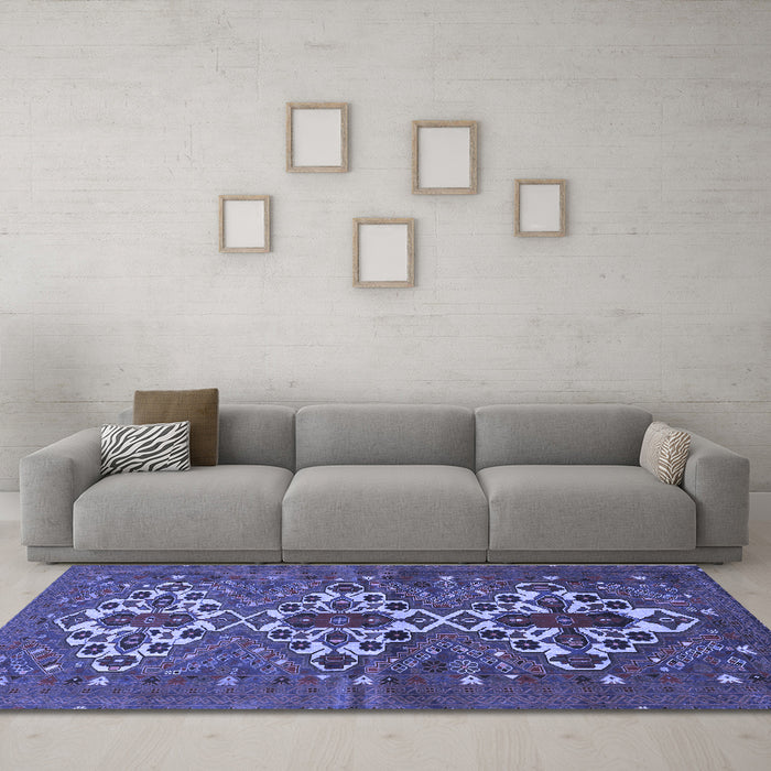 Machine Washable Persian Blue Traditional Rug in a Living Room, wshtr1790blu
