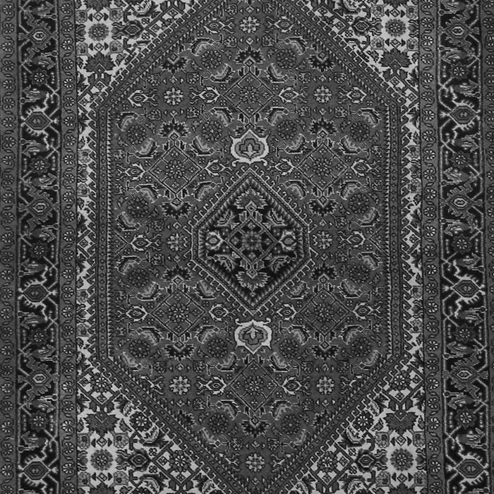 Serging Thickness of Machine Washable Persian Gray Traditional Rug, wshtr1798gry