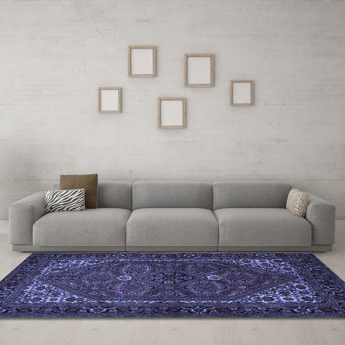 Machine Washable Persian Blue Traditional Rug in a Living Room, wshtr1798blu