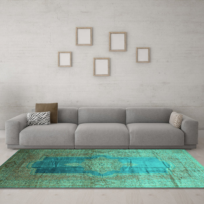 Machine Washable Medallion Turquoise Traditional Area Rugs in a Living Room,, wshtr17turq