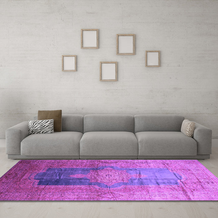 Machine Washable Medallion Purple Traditional Area Rugs in a Living Room, wshtr17pur