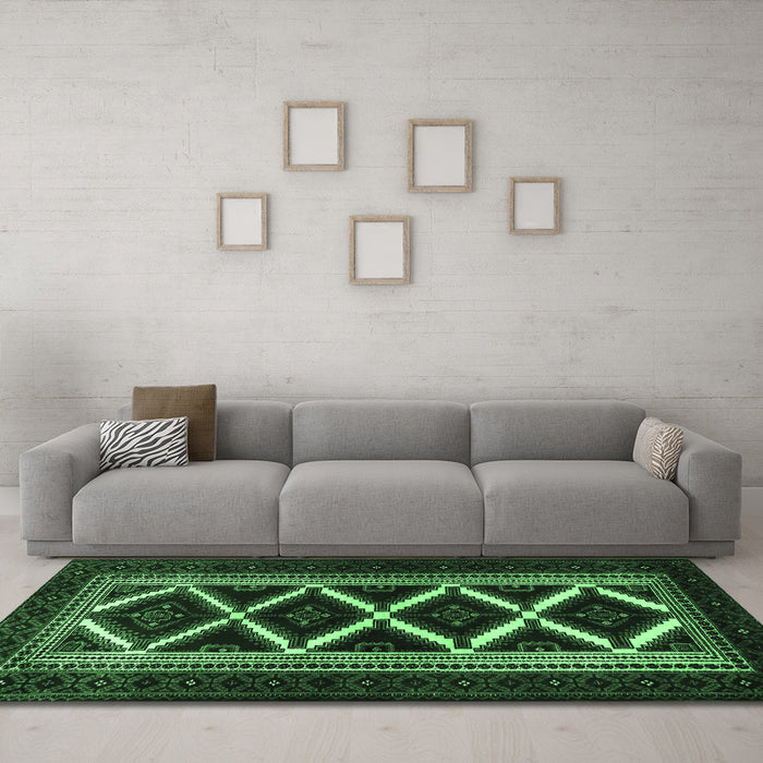 Machine Washable Persian Emerald Green Traditional Area Rugs in a Living Room,, wshtr1802emgrn