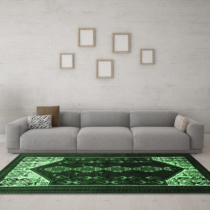 Machine Washable Persian Emerald Green Traditional Area Rugs in a Living Room,, wshtr1803emgrn