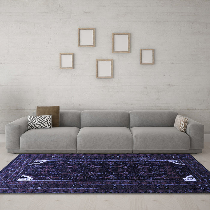 Machine Washable Persian Blue Traditional Rug in a Living Room, wshtr1809blu