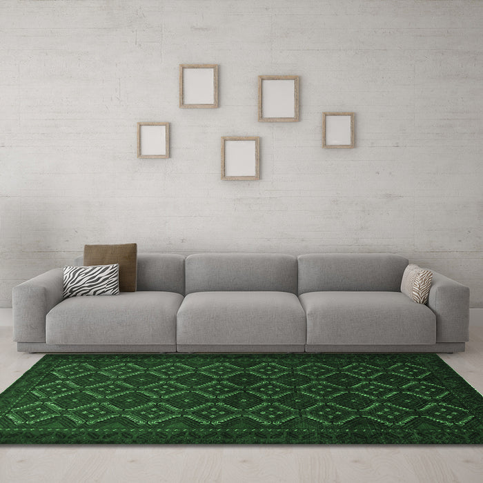 Machine Washable Persian Emerald Green Traditional Area Rugs in a Living Room,, wshtr1810emgrn