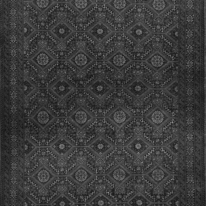 Serging Thickness of Machine Washable Persian Gray Traditional Rug, wshtr1811gry