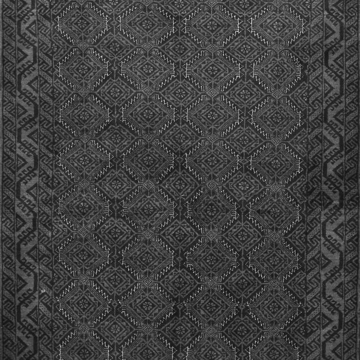 Serging Thickness of Machine Washable Persian Gray Traditional Rug, wshtr1813gry