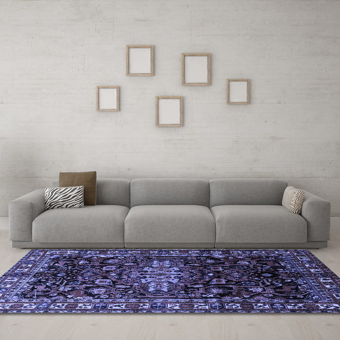 Machine Washable Persian Blue Traditional Rug in a Living Room, wshtr1824blu