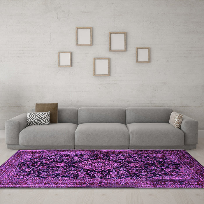 Machine Washable Medallion Purple Traditional Area Rugs in a Living Room, wshtr1828pur