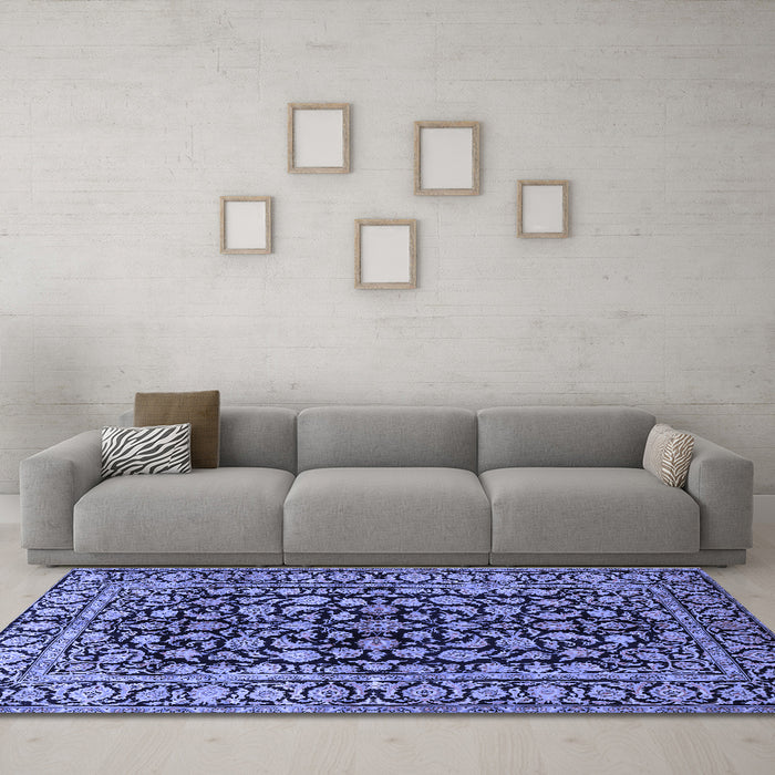 Machine Washable Persian Blue Traditional Rug in a Living Room, wshtr1829blu