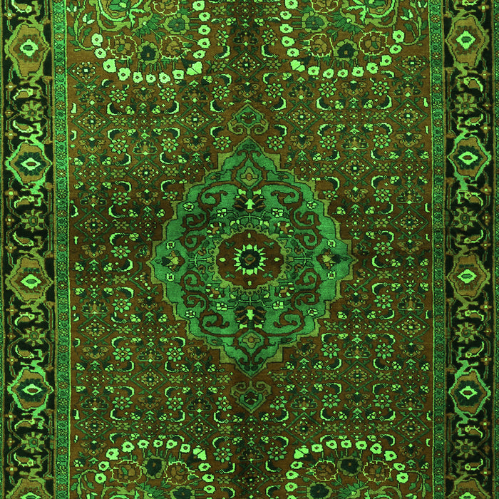 Serging Thickness of Machine Washable Persian Green Traditional Area Rugs, wshtr1830grn