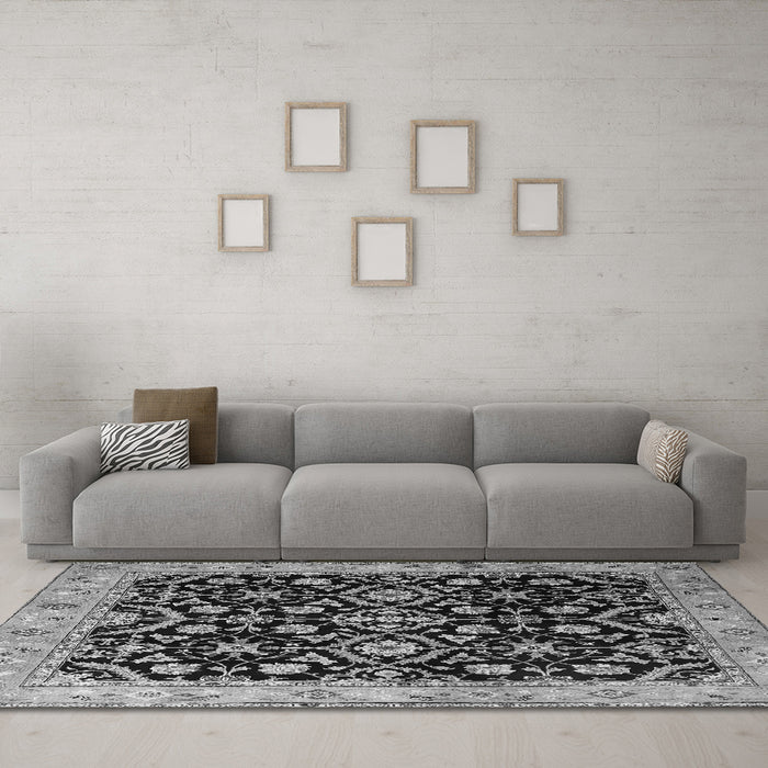 Machine Washable Persian Gray Traditional Rug in a Living Room,, wshtr1837gry