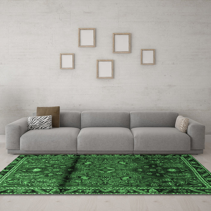 Machine Washable Persian Emerald Green Traditional Area Rugs in a Living Room,, wshtr1839emgrn