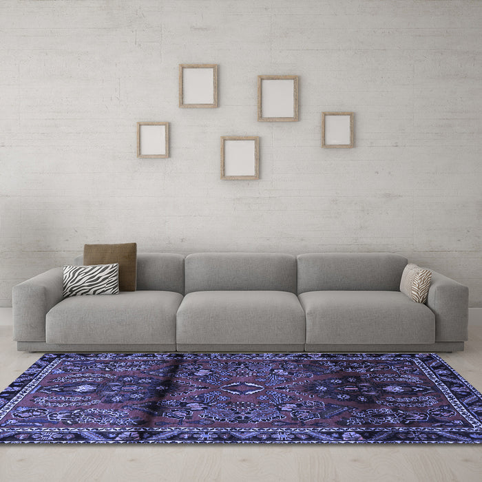 Machine Washable Persian Blue Traditional Rug in a Living Room, wshtr1839blu
