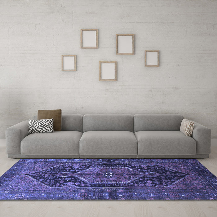 Machine Washable Persian Blue Traditional Rug in a Living Room, wshtr183blu