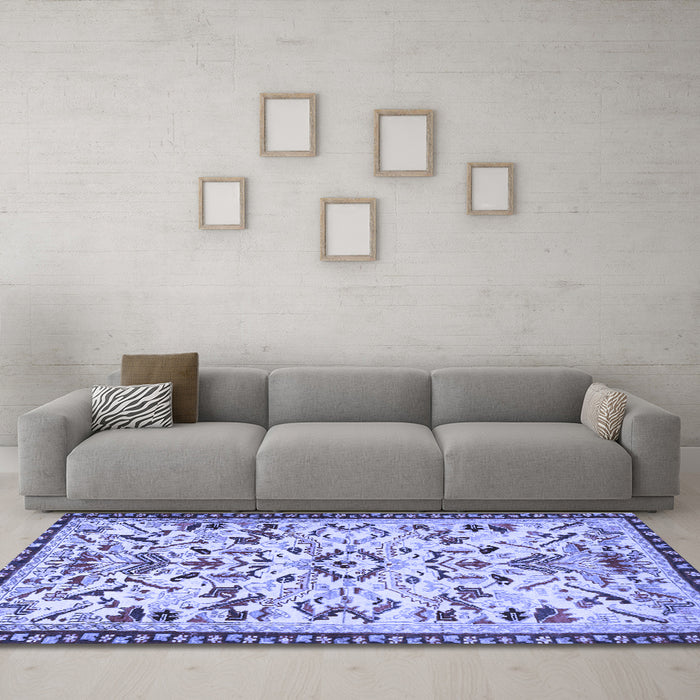 Machine Washable Animal Blue Traditional Rug in a Living Room, wshtr1841blu