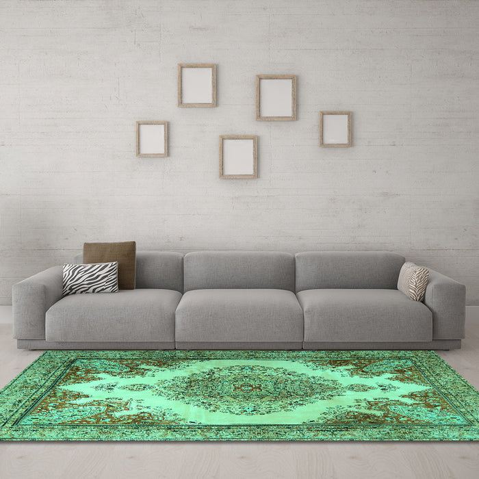 Machine Washable Persian Turquoise Traditional Area Rugs in a Living Room,, wshtr1842turq