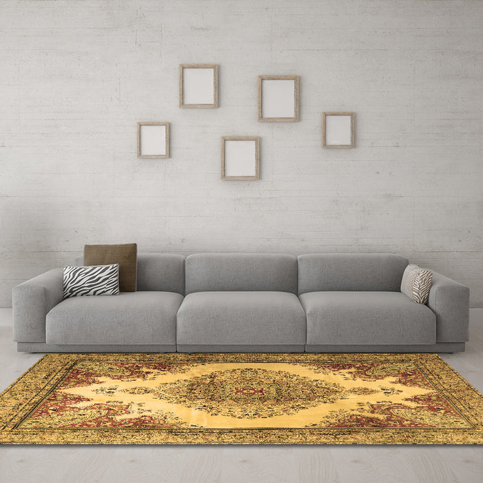 Machine Washable Persian Brown Traditional Rug in a Living Room,, wshtr1842brn