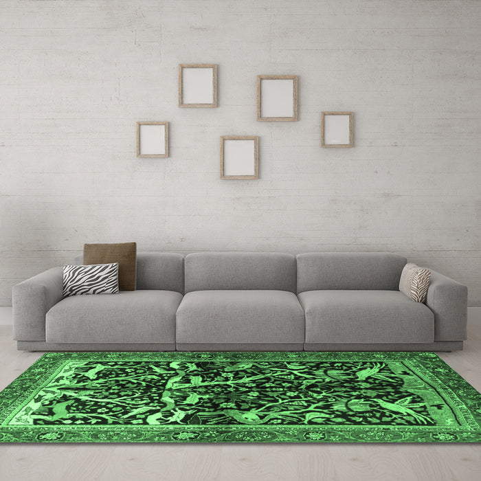 Machine Washable Persian Emerald Green Traditional Area Rugs in a Living Room,, wshtr1844emgrn
