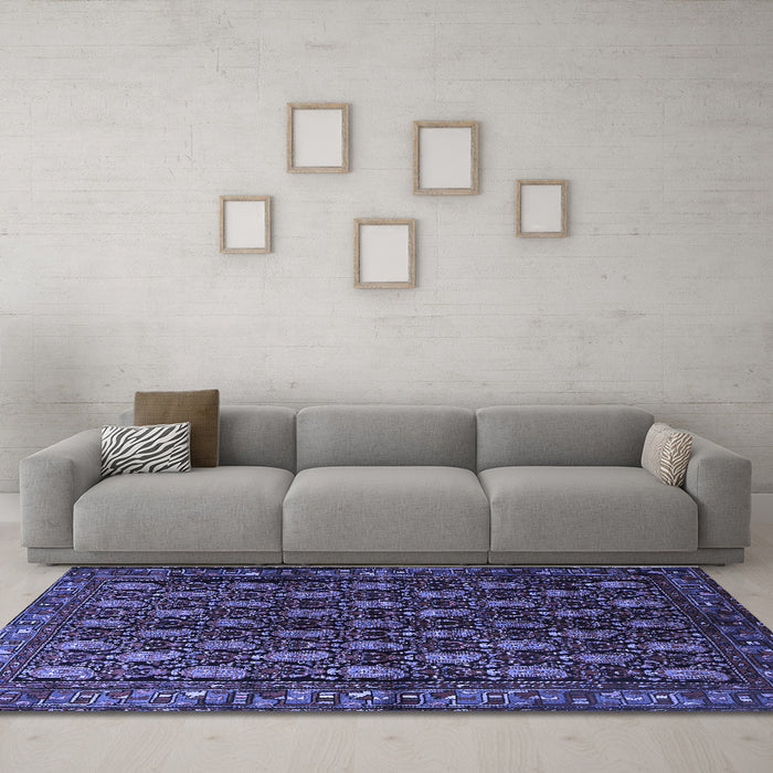 Machine Washable Persian Blue Traditional Rug in a Living Room, wshtr1846blu