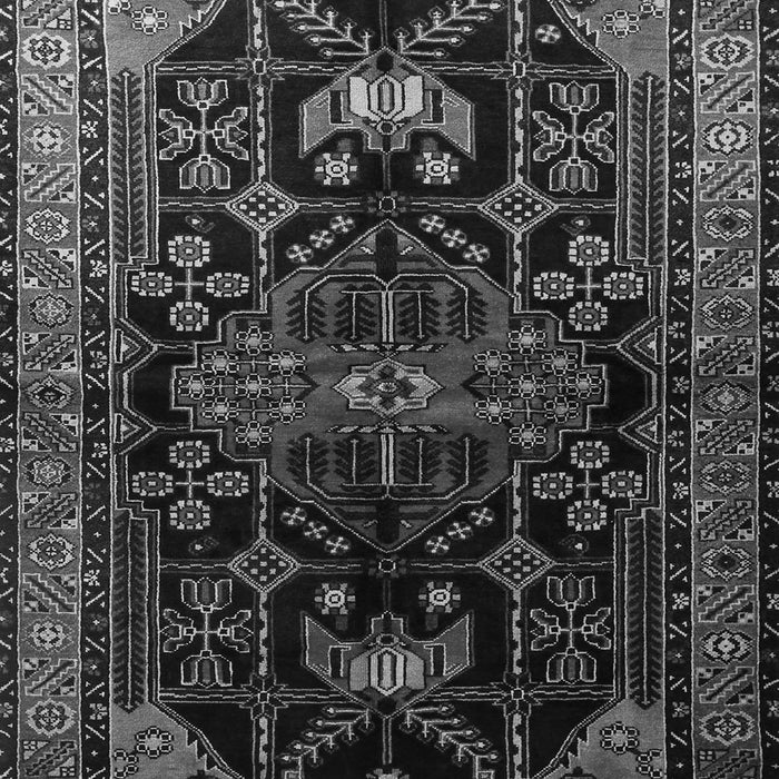 Serging Thickness of Machine Washable Persian Gray Traditional Rug, wshtr1847gry