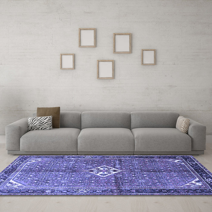 Machine Washable Persian Blue Traditional Rug in a Living Room, wshtr184blu