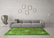 Machine Washable Persian Green Traditional Area Rugs in a Living Room,, wshtr184grn