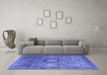 Machine Washable Persian Blue Traditional Rug in a Living Room, wshtr1850blu