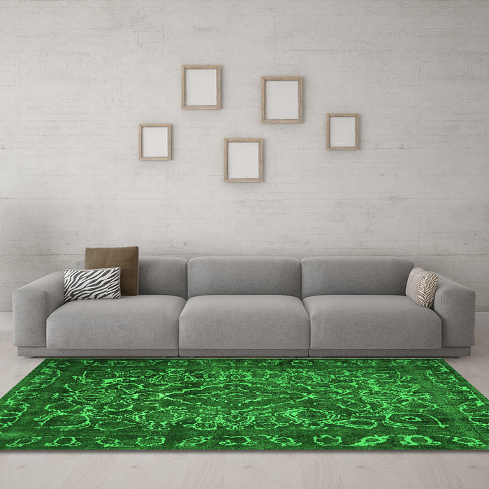 Machine Washable Persian Green Traditional Area Rugs in a Living Room,, wshtr1852grn