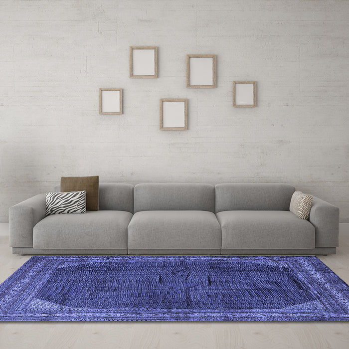 Machine Washable Persian Blue Traditional Rug in a Living Room, wshtr1853blu
