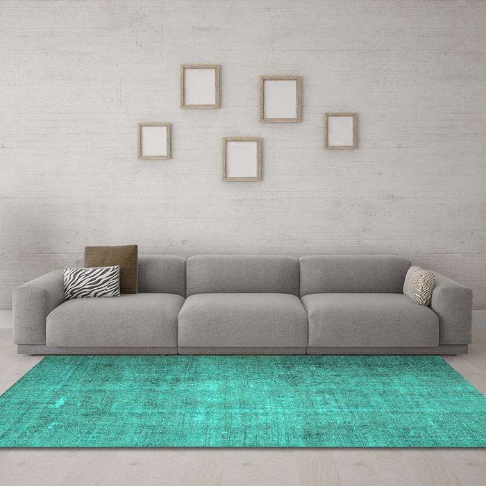 Machine Washable Persian Turquoise Traditional Area Rugs in a Living Room,, wshtr1855turq