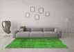 Machine Washable Persian Green Traditional Area Rugs in a Living Room,, wshtr1856grn