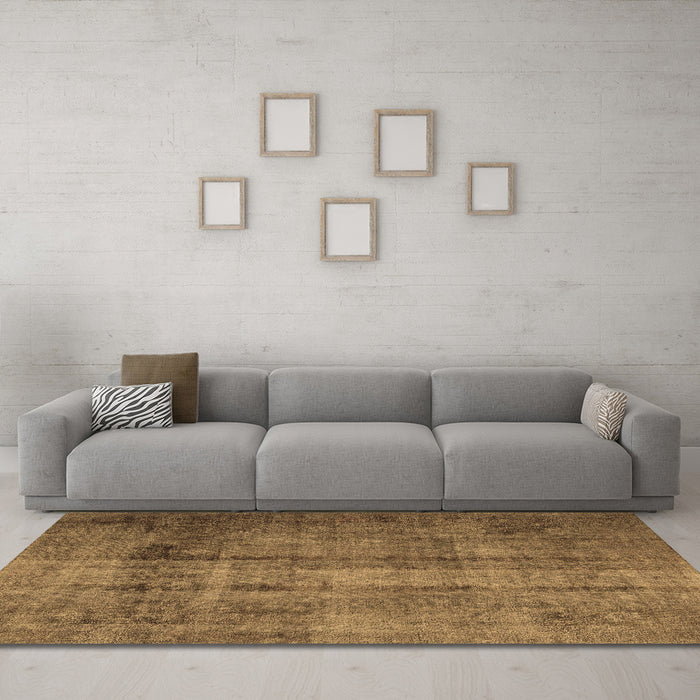 Machine Washable Persian Brown Traditional Rug in a Living Room,, wshtr1856brn