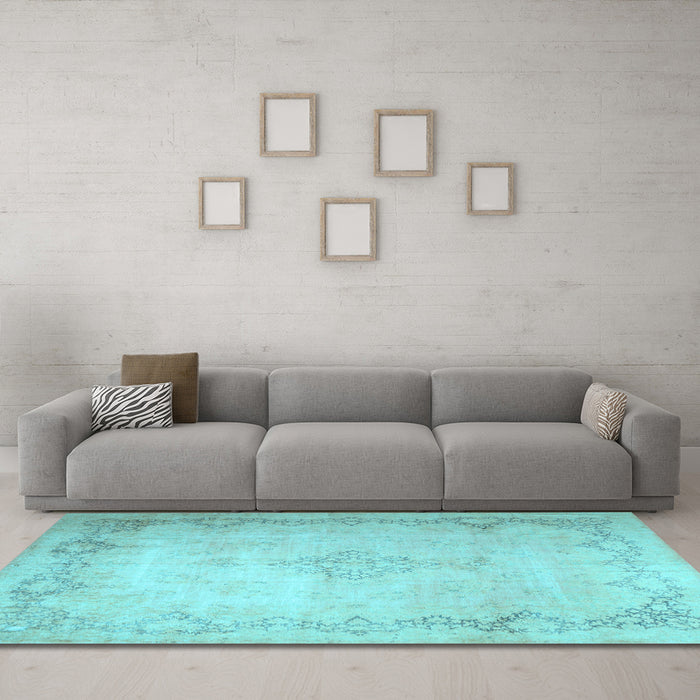 Machine Washable Persian Light Blue Traditional Rug in a Living Room, wshtr1857lblu