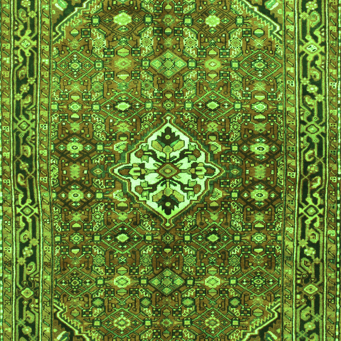 Serging Thickness of Machine Washable Persian Green Traditional Area Rugs, wshtr185grn
