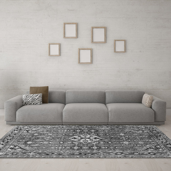 Machine Washable Persian Gray Traditional Rug in a Living Room,, wshtr185gry