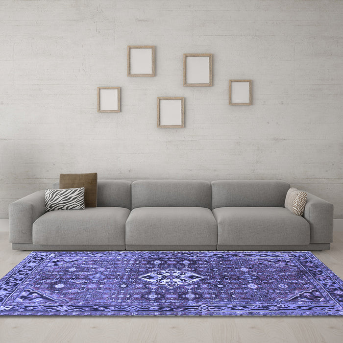 Machine Washable Persian Blue Traditional Rug in a Living Room, wshtr185blu
