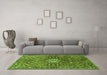 Machine Washable Persian Green Traditional Area Rugs in a Living Room,, wshtr185grn