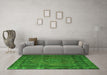 Machine Washable Persian Green Traditional Area Rugs in a Living Room,, wshtr1863grn