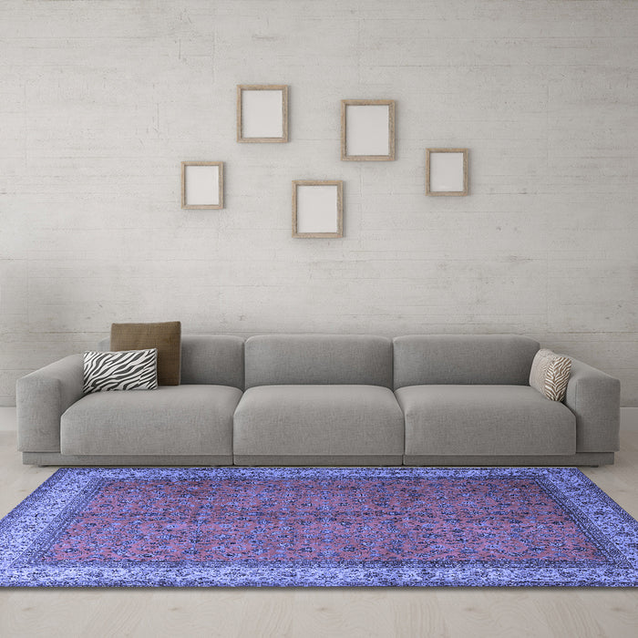 Machine Washable Persian Blue Traditional Rug in a Living Room, wshtr1864blu