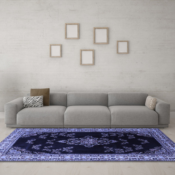 Machine Washable Medallion Blue Traditional Rug in a Living Room, wshtr1865blu
