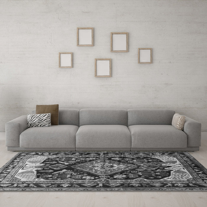 Machine Washable Persian Gray Traditional Rug in a Living Room,, wshtr186gry