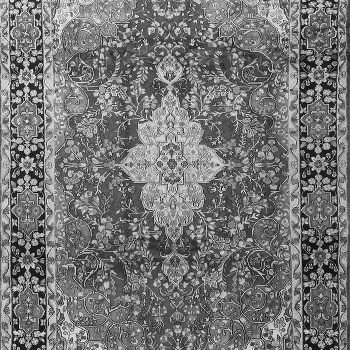 Serging Thickness of Machine Washable Persian Gray Traditional Rug, wshtr1872gry