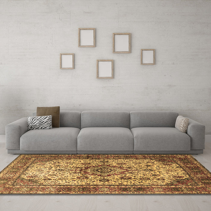 Machine Washable Persian Brown Traditional Rug in a Living Room,, wshtr1873brn