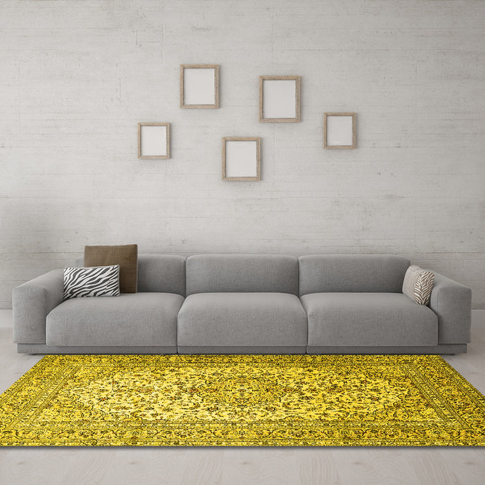 Machine Washable Persian Yellow Traditional Rug in a Living Room, wshtr1877yw
