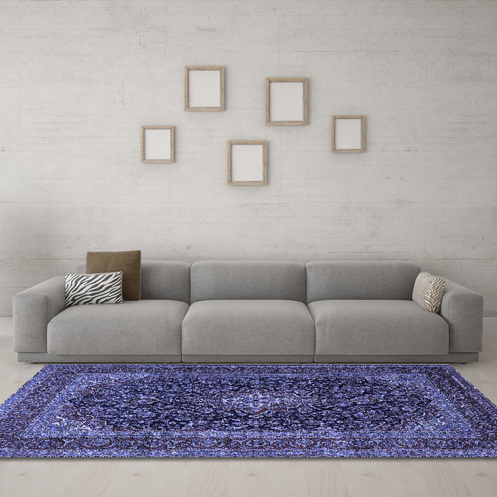 Machine Washable Persian Blue Traditional Rug in a Living Room, wshtr1886blu