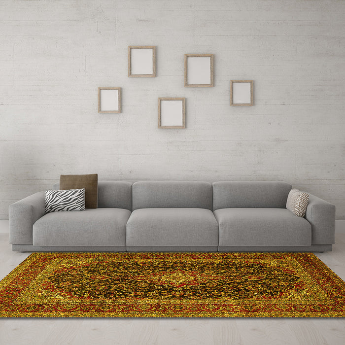 Machine Washable Persian Yellow Traditional Rug in a Living Room, wshtr1886yw