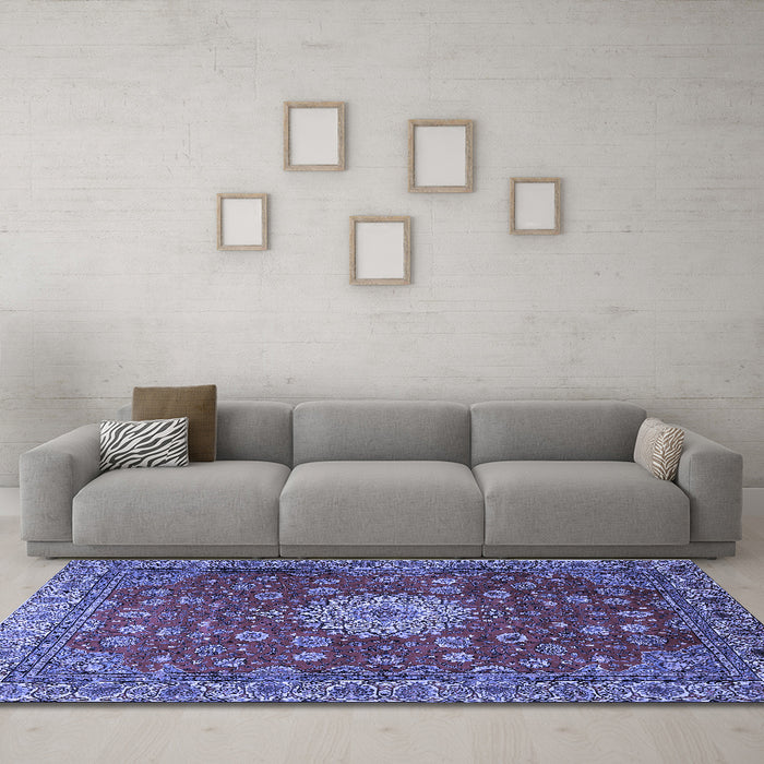 Machine Washable Medallion Blue Traditional Rug in a Living Room, wshtr1888blu