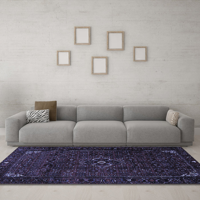 Machine Washable Persian Blue Traditional Rug in a Living Room, wshtr1889blu