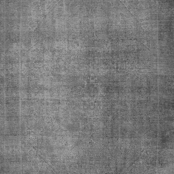 Serging Thickness of Machine Washable Persian Gray Traditional Rug, wshtr1893gry